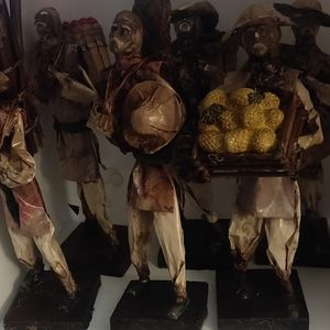 Vintage Paper Mache Mexican Folk Art Figures set o